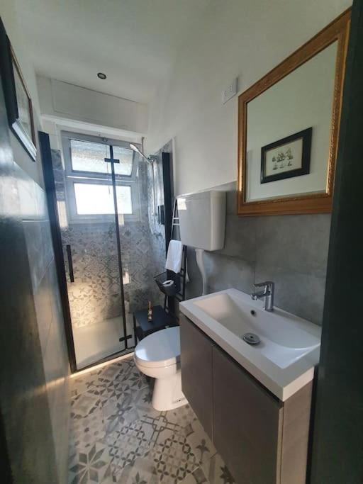 Molo - Residenza Con Accesso Diretto Al Lago Lazise Eksteriør billede